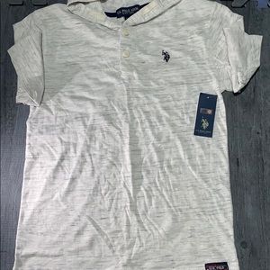 Gray tee-shirt with hood